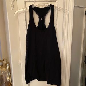 Lululemon Cool Racerback Tank in Black - Size 6